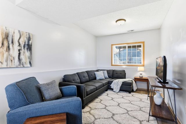 11874 Jonquil Street NW, Coon Rapids, MN 55433