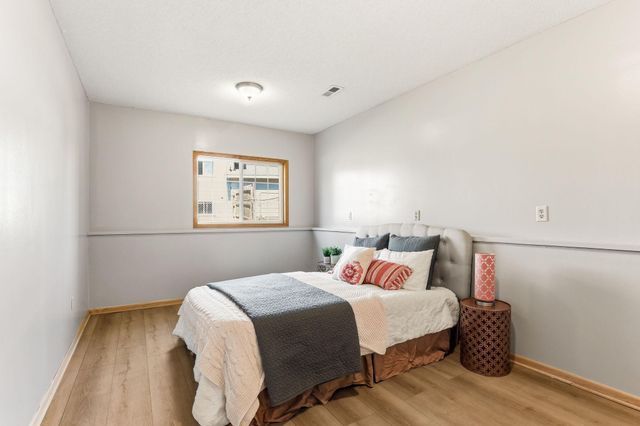 11874 Jonquil Street NW, Coon Rapids, MN 55433