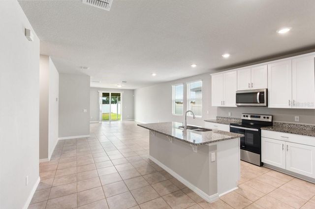 280 TOWNS CIRCLE, Haines City, FL 33844