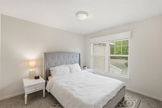 86 Sun Ridge Drive, Holland, MI 49424
