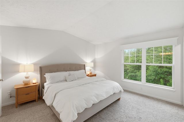 86 Sun Ridge Drive, Holland, MI 49424