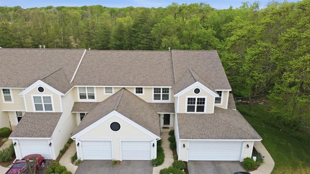 86 Sun Ridge Drive, Holland, MI 49424