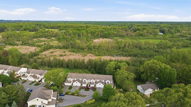 86 Sun Ridge Drive, Holland, MI 49424