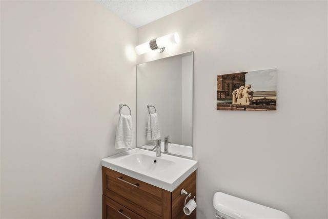 86 Sun Ridge Drive, Holland, MI 49424
