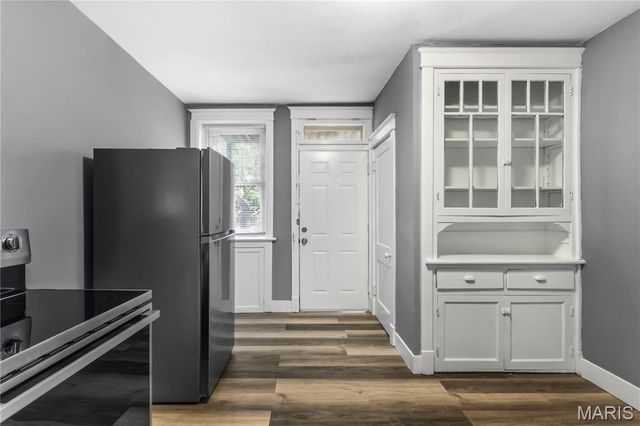 4234 Dewey Avenue 2N, St Louis, MO 63116