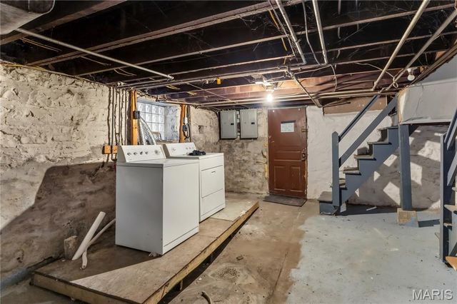 4234 Dewey Avenue 2N, St Louis, MO 63116