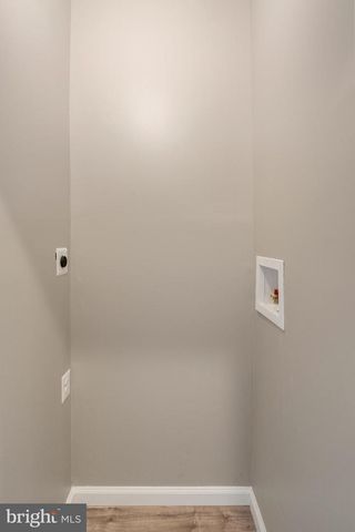 945 N ASHBURTON ST, Baltimore, MD 21216