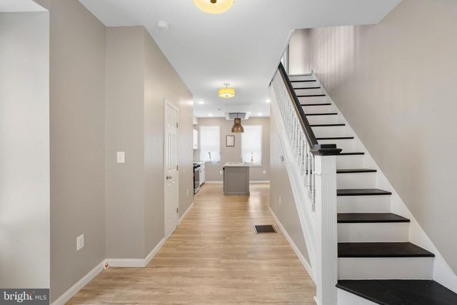 945 N ASHBURTON ST, Baltimore, MD 21216