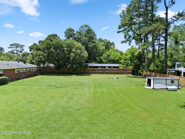 229 Bermuda Drive, Wilmington, NC 28401