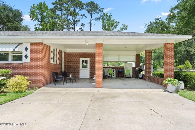 229 Bermuda Drive, Wilmington, NC 28401