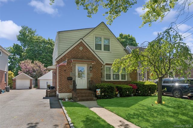 163 Beech Street, Floral Park, NY 11001