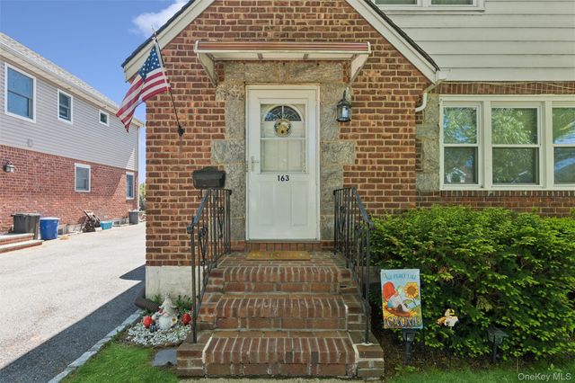 163 Beech Street, Floral Park, NY 11001