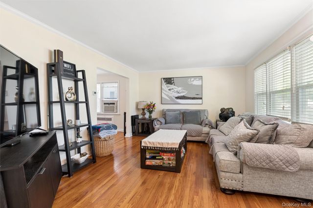 163 Beech Street, Floral Park, NY 11001