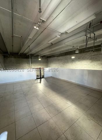 2365 NW 70th Ave C-7, Miami, FL 33122