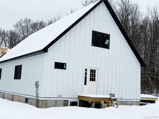 1114 County Road 114, Cochecton, NY 12726