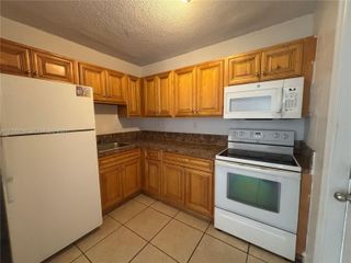 8275 NE Miami Ct 202, Miami, FL 33138