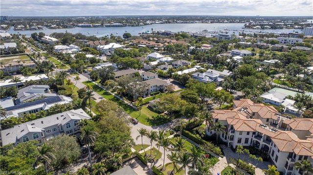 1019 7th ST S, Naples, FL 34102