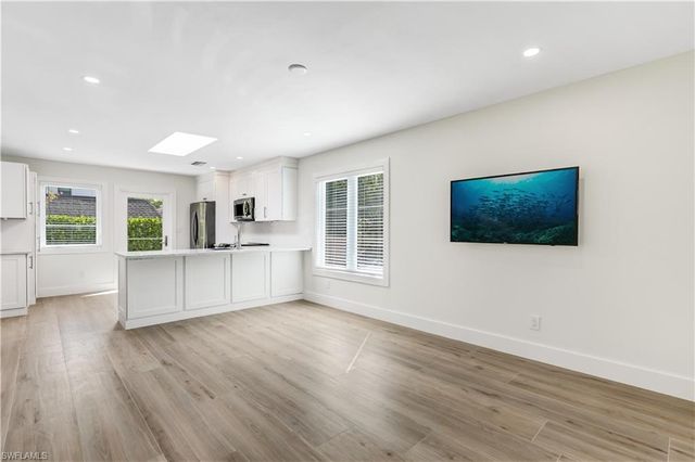 1019 7th ST S, Naples, FL 34102