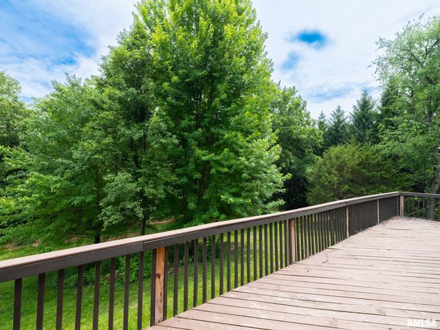 1318 AMANDA Drive, Metamora, IL 61548
