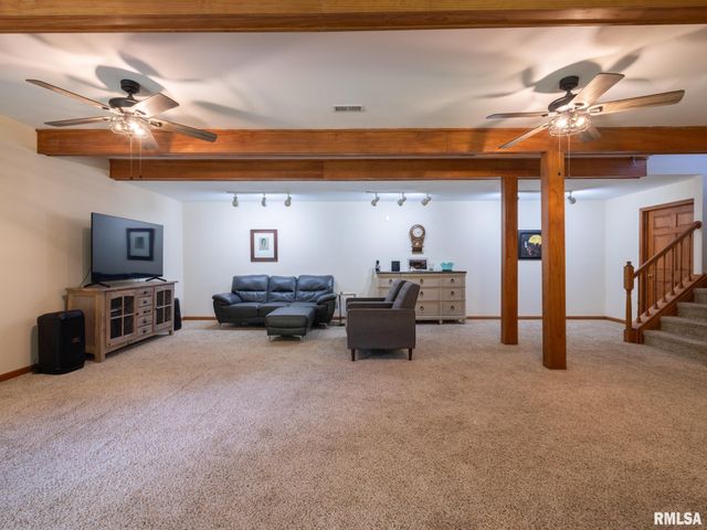 1318 AMANDA Drive, Metamora, IL 61548