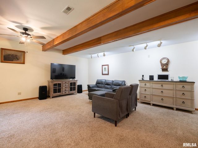 1318 AMANDA Drive, Metamora, IL 61548