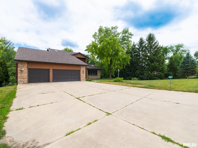 1318 AMANDA Drive, Metamora, IL 61548