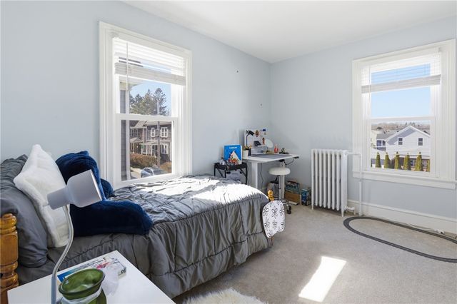 5 Meikle Avenue, Newport, RI 02840