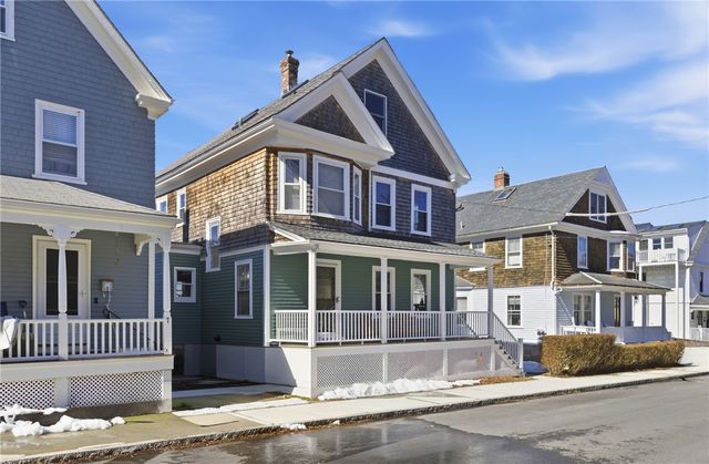 5 Meikle Avenue, Newport, RI 02840