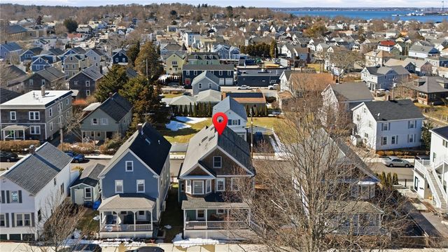 5 Meikle Avenue, Newport, RI 02840