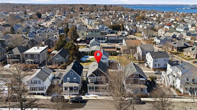 5 Meikle Avenue, Newport, RI 02840