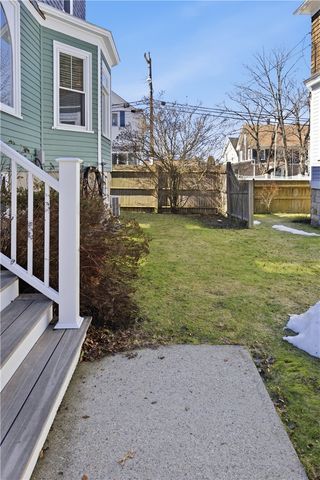 5 Meikle Avenue, Newport, RI 02840