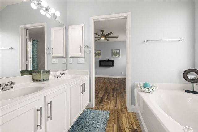 3817 Laurel Crossing Drive, Rockwall, TX 75032