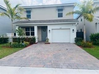 687 SE 17 AVE, Homestead, FL 33033