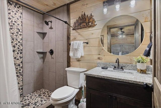 842 Vixen, Gatlinburg, TN 37738