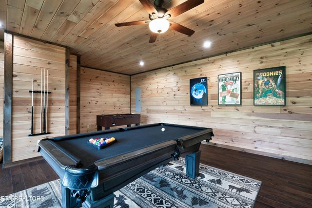 842 Vixen, Gatlinburg, TN 37738
