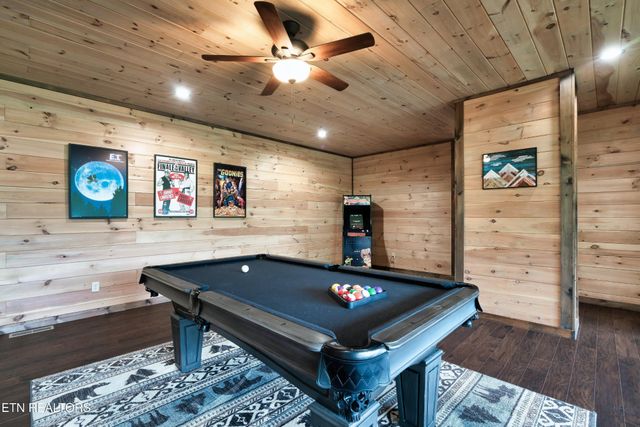 842 Vixen, Gatlinburg, TN 37738