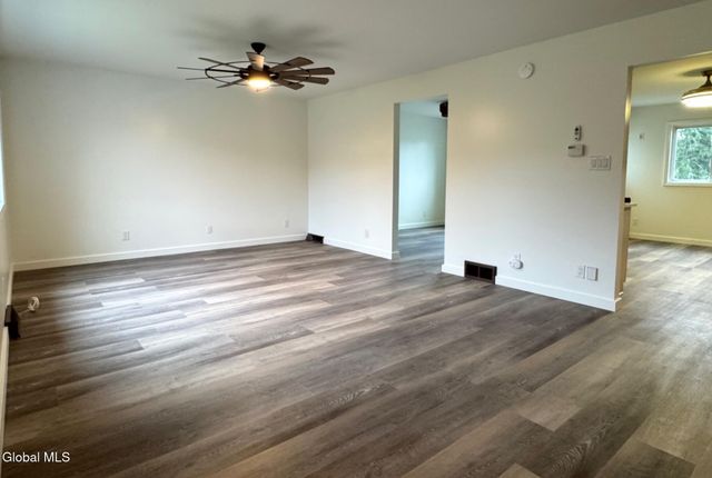 44 Edson Street, Amsterdam, NY 12010