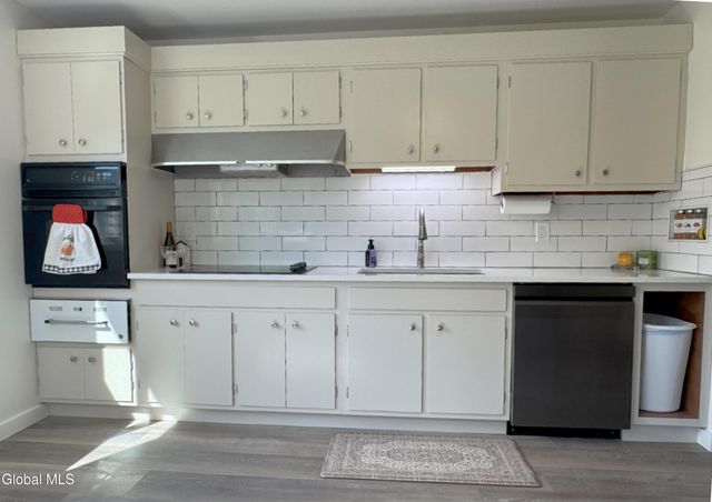 44 Edson Street, Amsterdam, NY 12010