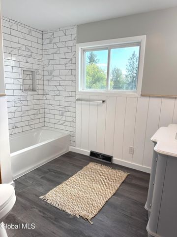 44 Edson Street, Amsterdam, NY 12010