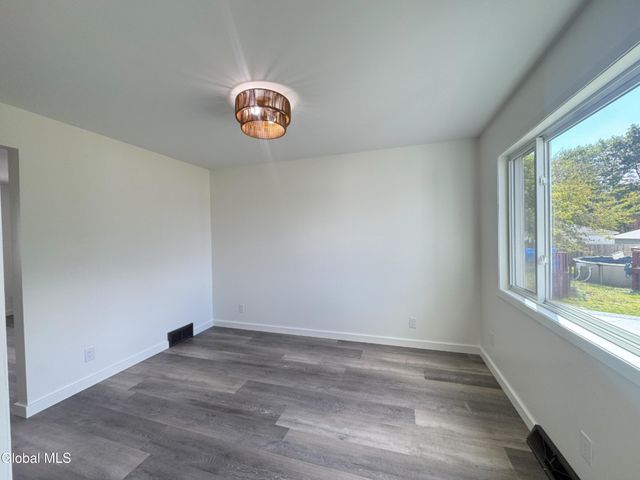 44 Edson Street, Amsterdam, NY 12010