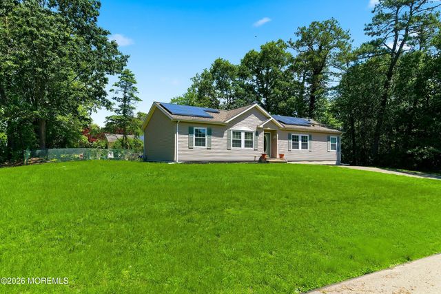 601 7th Avenue, Toms River, NJ 08757