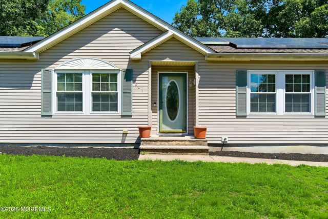 601 7th Avenue, Toms River, NJ 08757
