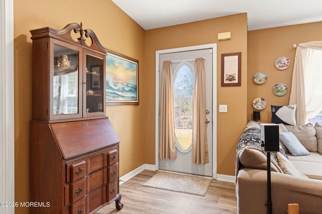 601 7th Avenue, Toms River, NJ 08757
