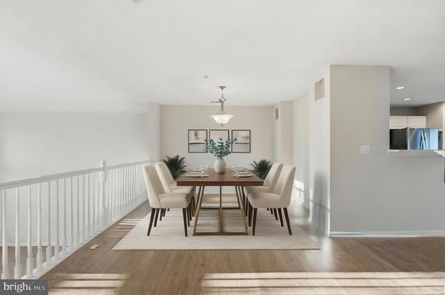 1881 CRESCENT PARK DR, Reston, VA 20190