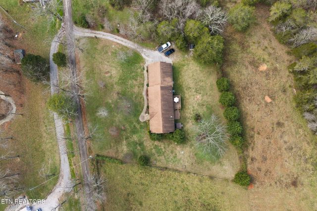 111 Kanott Lane, Maynardville, TN 37807