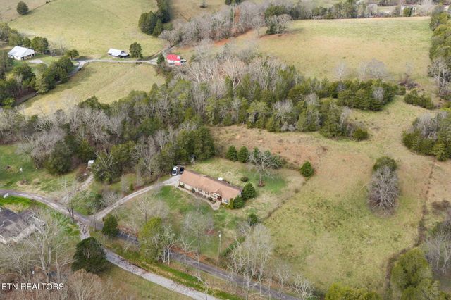 111 Kanott Lane, Maynardville, TN 37807