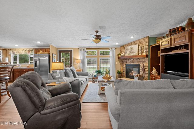 111 Kanott Lane, Maynardville, TN 37807