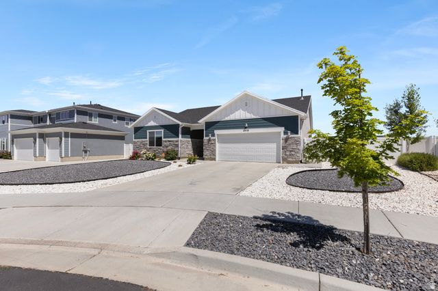 2418 W 3230 S, Syracuse, UT 84075