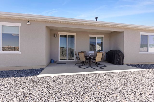 2418 W 3230 S, Syracuse, UT 84075
