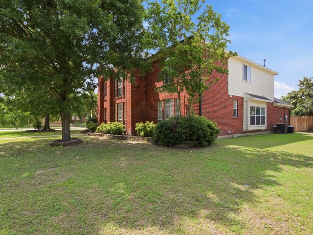 1332 Hillcrest Drive, Allen, TX 75002